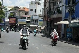 Nam Bộ và TP.HCM tiếp tục nắng nóng trên diện rộng
