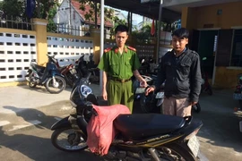Bắt kẻ trộm chó còn tấn công công an