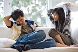 Cáu gắt cũng là dấu hiệu nàng cần 'chuyện ấy'