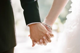 'Án tích' quá khứ đột ngột xuất hiện trước đám cưới