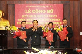 Nhân sự mới