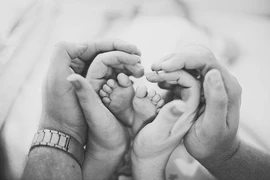Để cưới lâu vẫn không 'khủng hoảng'