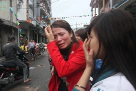 Cháy chợ Kinh Môn, nhiều gian hàng bị thiêu rụi