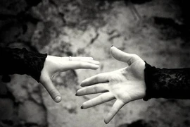Vì anh ngoại tình