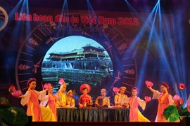 Khai mạc Liên hoan dân ca Việt Nam 2015 khu vực Bắc Trung Bộ