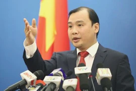 Việt Nam lên tiếng việc Trung Quốc cảnh báo máy bay Mỹ trên biển Đông