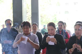 Chùm ảnh lễ viếng nhạc sĩ Phan Huỳnh Điểu và nhạc sĩ Phan Nhân