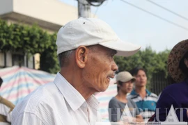 Nước mắt của người dân đưa tiễn 6 nạn nhân vụ thảm sát