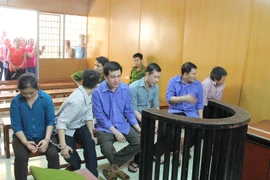 Lãnh án nặng vì cho thuê nhà tập kết buôn thuốc lá lậu