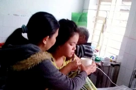 Bé trai một tuổi tử vong vì đốt lửa sưởi ấm