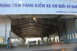 Đình chỉ đăng kiểm viên làm trái quy định