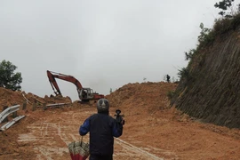 600 hộ dân ở Quảng Ngãi bị cô lập kéo dài