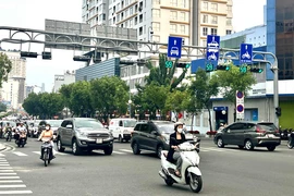 'Khoanh vùng' kiểm soát khí thải để hạn chế xe xăng ở TP.HCM là cần thiết