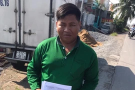 Tòa Bình Chánh đình chỉ với Chau Sum chưa chuẩn 