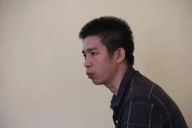 Thuê thiếu nữ đóng vai người yêu, cướp cả tình và tiền