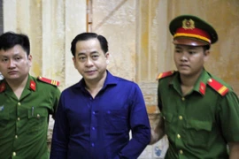 Vũ 'nhôm' làm từ thiện sau 7 tháng 20 ngày trong trại giam
