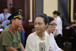Vụ hoa hậu Phương Nga: CQĐT đề nghị miễn trách nhiệm hình sự 
