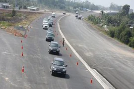 Cao tốc Trung Lương- Mỹ Thuận chỉ lưu thông tạm khi QL1 ùn tắc