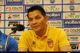 HLV người Thái Lan nói gì khi “phá thành công” lối chơi của tuyển Việt Nam?