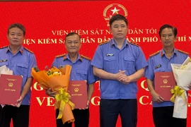 VKSND TP.HCM trao các quyết định về công tác cán bộ