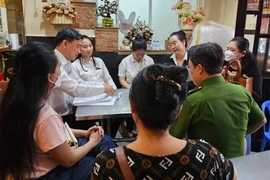 Vụ tranh chấp di sản của cố NSƯT Vũ Linh: Tòa thẩm định tại chỗ theo yêu cầu phản tố của Hồng Loan