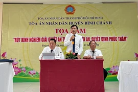 Rút kinh nghiệm giải quyết án tranh chấp đất mua giấy tay sau khi vợ chồng ly hôn