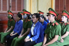 Công ty SJC đề nghị bà Hằng liên đới bồi thường 95 lượng vàng và 100 tỉ đồng