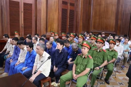 Đang xét xử vụ đưa, nhận hối lộ tại Trung tâm Đăng kiểm 50-04V