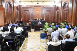 Cựu giám đốc Sở Tài chính TP.HCM 'nghi bị ung thư phổi' nên chưa về nước để hầu tòa