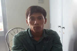 Giả cảnh sát bắt người, bị cảnh sát thật bắt lại