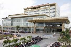 Bạc Liêu cách ly, theo dõi bệnh hai vợ chồng đến từ Trung Quốc