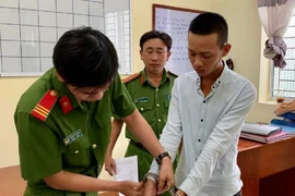 9 người trong nhóm thương lái trộm tôm ở Cà Mau bị bắt