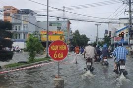 TP Cà Mau lập group Zalo cảnh báo ổ gà ngầm