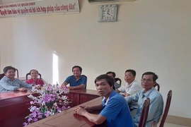 Hoãn xử vụ siêu trộm tôm ở Cà Mau vì bị hại... bận