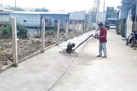 2 cán bộ ở Bạc Liêu bị kỷ luật vì 'hành dân' và đi mua đất lúa