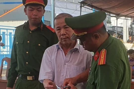 Tổ chức đưa người vượt biên đánh cá, một ngư dân Cà Mau lãnh 2 năm tù