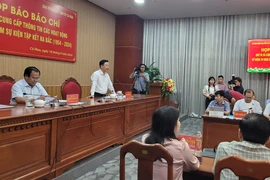 Tái hiện lịch sử thông qua hoạt động kỷ niệm 70 năm cuộc tập kết ra Bắc