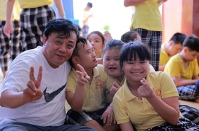 36 năm Pháp Luật TP.HCM: Chúng tôi mang theo những cây cầu yêu thương
