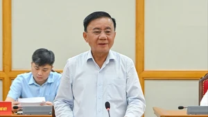Ban Bí thư 'siết' việc họp hành, cấp trên không can thiệp trái quy định công việc cấp dưới