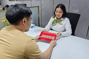 Vietcombank lại thay đổi cách bán vàng SJC, có thể phải chờ 5 ngày mới được nhận vàng
