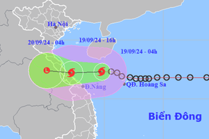 Bão số 4 giật cấp 10 đang cách Đà Nẵng 180 km