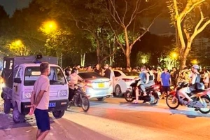 Công an xác minh vụ nghi cướp ô tô trên phố ở Hà Nội