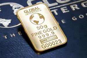 Giá vàng thế giới có thể leo lên gần 84 triệu đồng/lượng