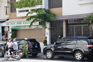 Cơ quan Cảnh sát điều tra Bộ Công an xuất hiện tại nhà riêng nhiều cựu lãnh đạo Bình Thuận