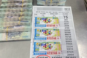 Nhiều người dân Bình Thuận tiếp tục trúng 52 vé giải an ủi xổ số kiến thiết