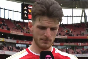 Declan Rice nổi giận trong phòng thay đồ, Arsenal cần điều kỳ diệu