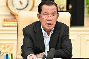 Ông Hun Sen: Tàu chiến Trung Quốc không thể đi qua kênh đào Phù Nam Techo 