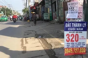 Bị siết vốn vay, lợi nhuận của ông lớn nhà đất tuột dốc