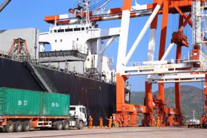 Lấy lại Cảng Quy Nhơn, 'đại gia' Vinalines báo lỗ 456 tỉ 