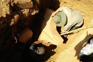 Phát hiện bộ Linga - Yoni lớn nhất văn hóa Chăm